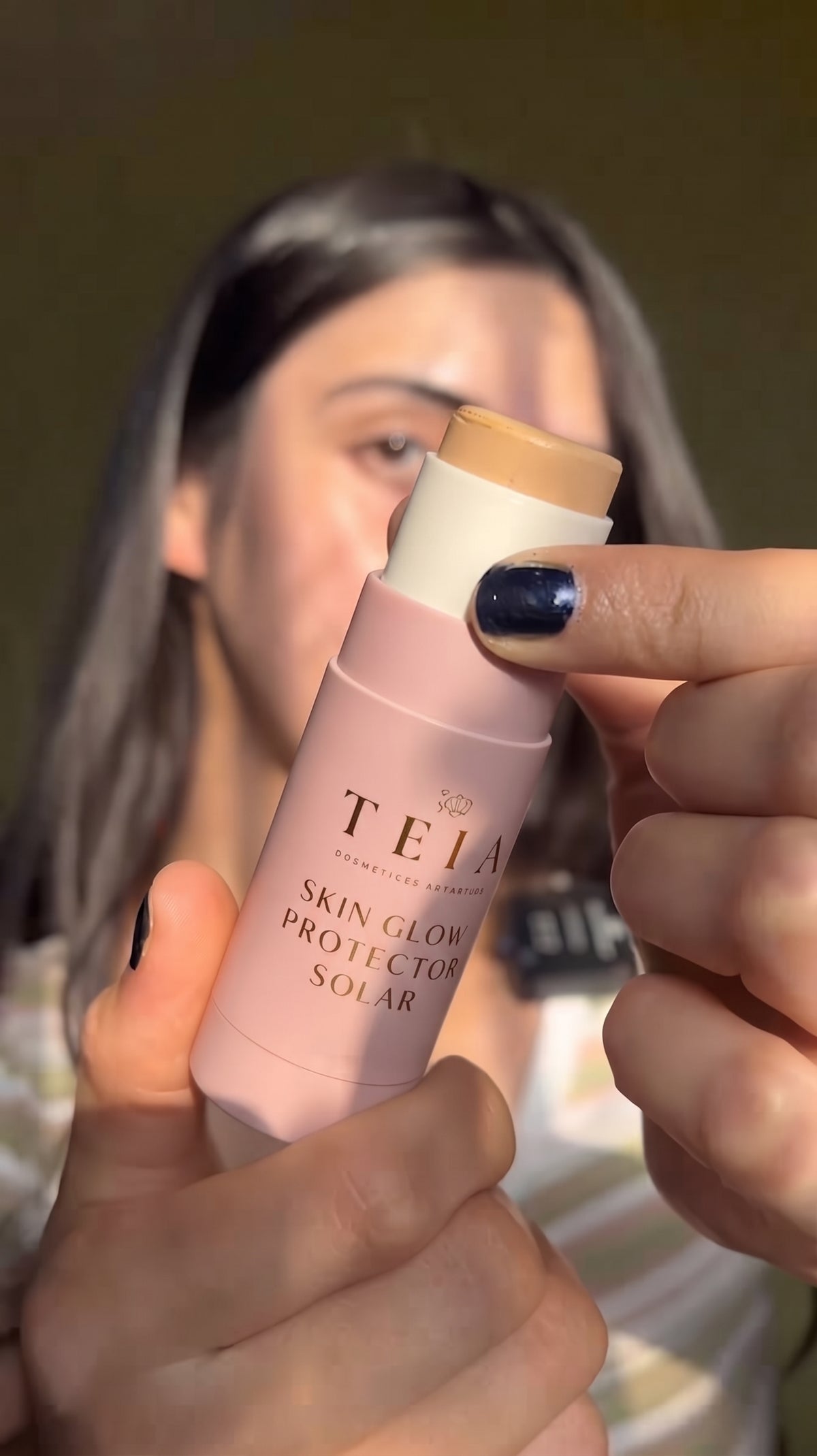 PROTECTOR SOLAR  SKIN GLOW CON COLOR🍃